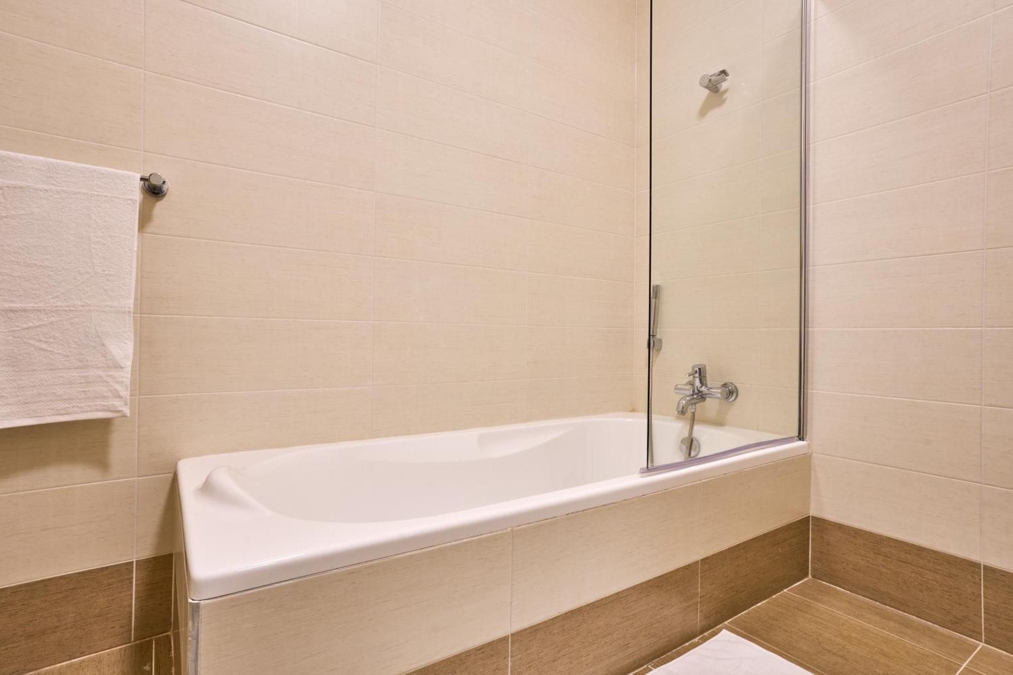 סליאמה Stunning 3-Bedroom Seaview Retreat In Fort Cambridge מראה חיצוני תמונה