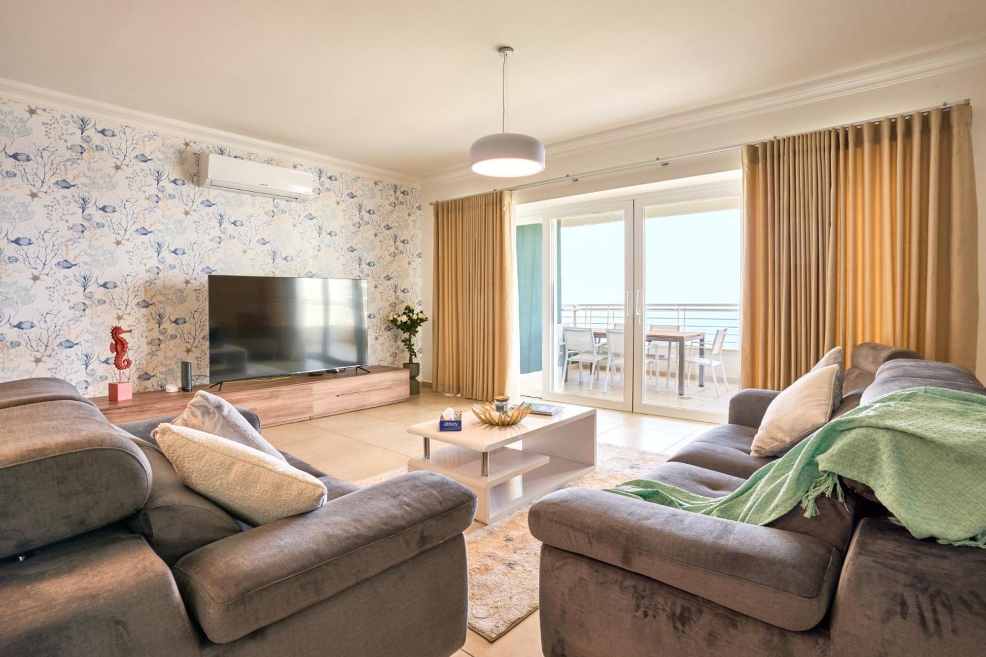 סליאמה Stunning 3-Bedroom Seaview Retreat In Fort Cambridge מראה חיצוני תמונה