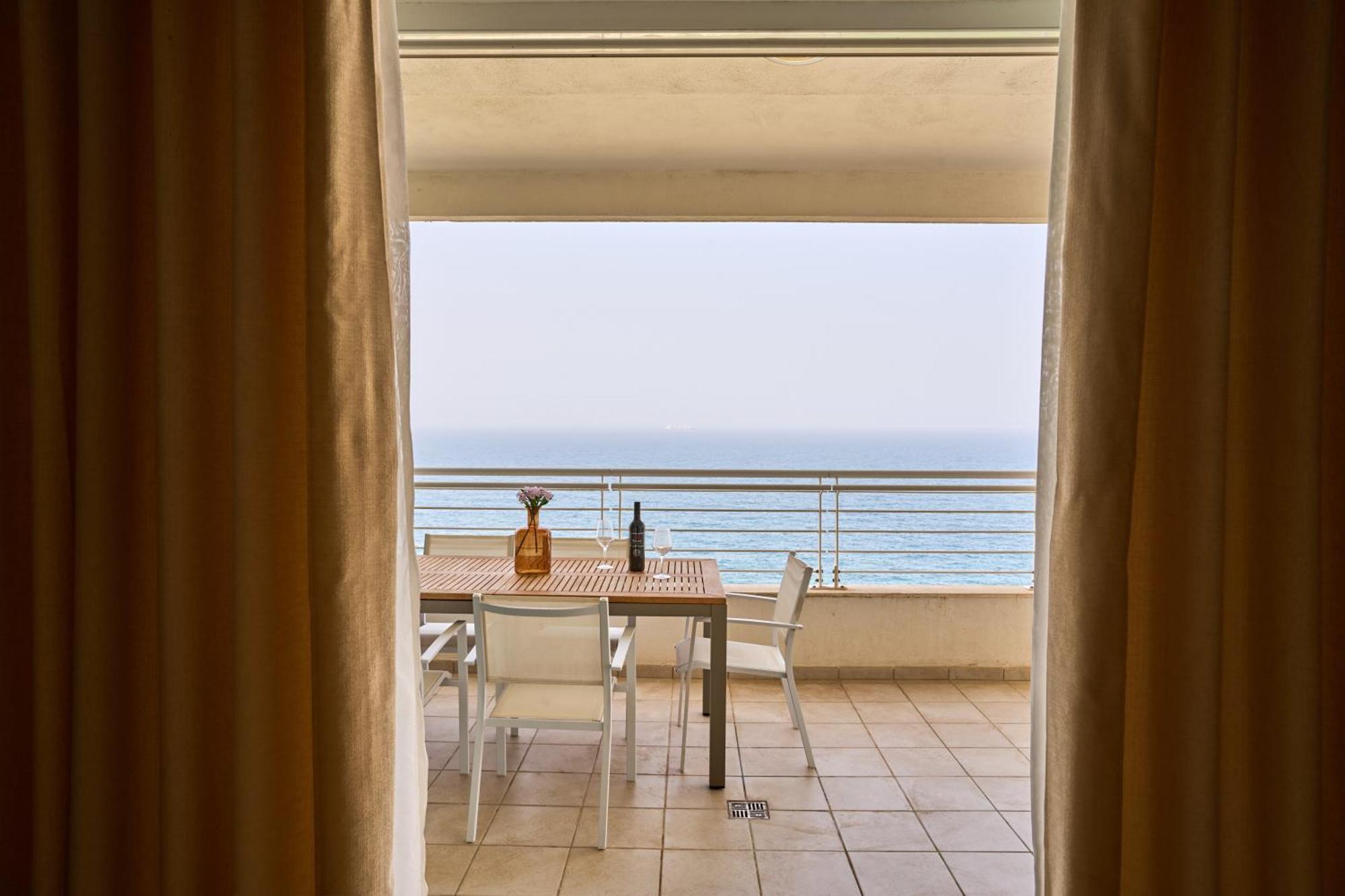 סליאמה Stunning 3-Bedroom Seaview Retreat In Fort Cambridge מראה חיצוני תמונה