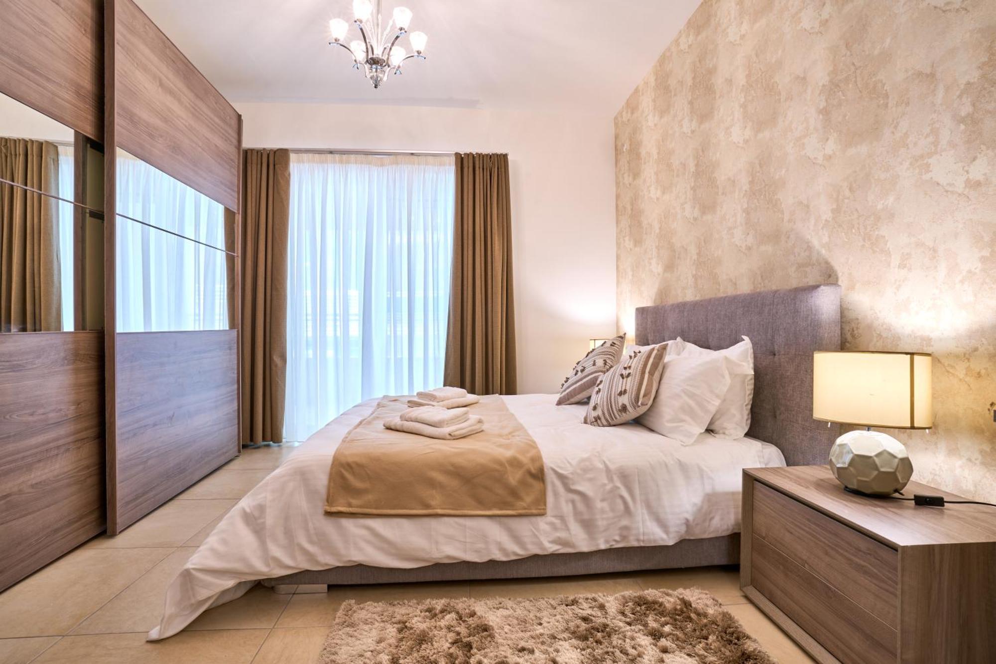 סליאמה Stunning 3-Bedroom Seaview Retreat In Fort Cambridge מראה חיצוני תמונה