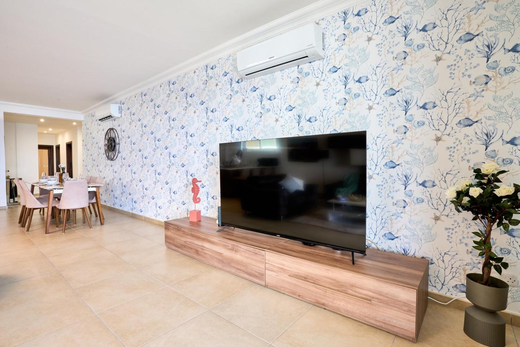 סליאמה Stunning 3-Bedroom Seaview Retreat In Fort Cambridge מראה חיצוני תמונה
